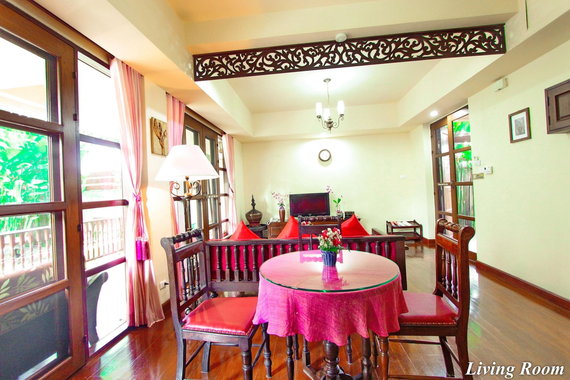 Shewe Wana Suite Resort Чиангмай Экстерьер фото